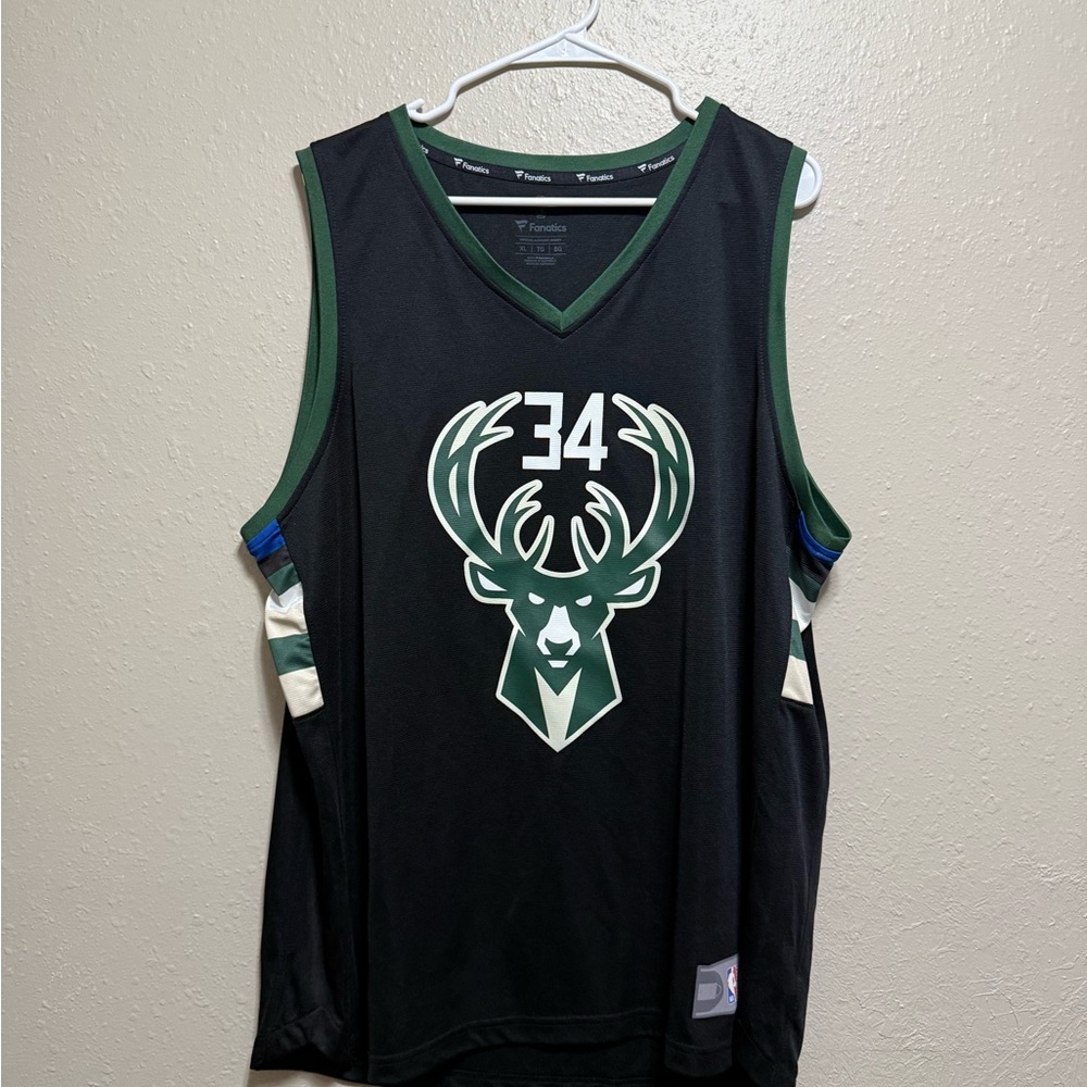 Fanatics Black and Green Sports Jersey
